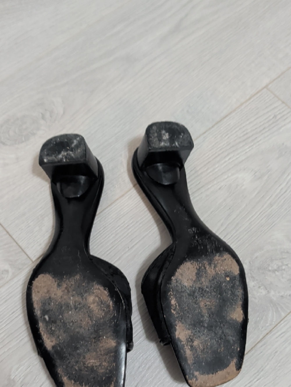 Gucci Slide Heels - Picture 4 of 4